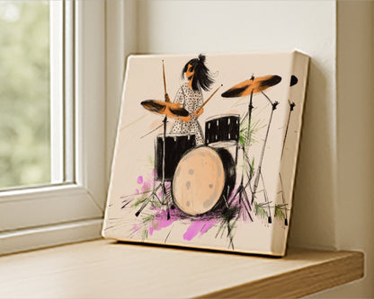 She Plays Like Nobody's Watching